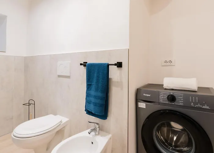 Penelope House Historyc Center 펜션